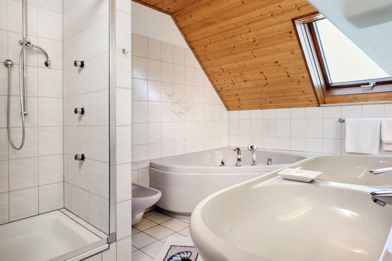 Regenbogen-Appartement Bad Krozingen Ngoại thất bức ảnh
